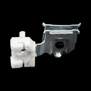 BASE PORTAVIDRIO FORD LOBO 2004 IZQ.