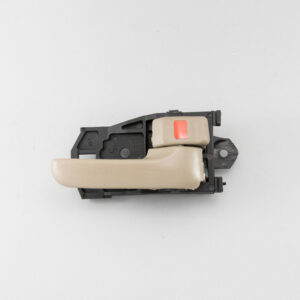 MANIJA INT CAMRY/SIENA D.DER 97-01 BEIGE
