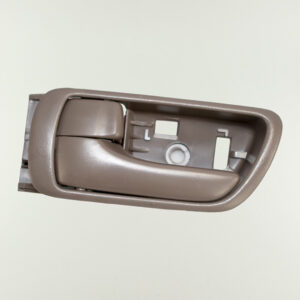 MANIJA INT TY CAMBRY 02-06 D/T IZQ CAFE