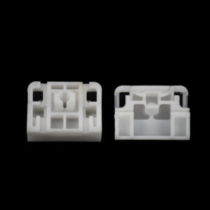 BASE PORTAVIDRIO AUDI DEL A-4 DER 00-09