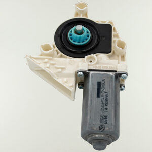 MOTOR JETTA A-4 4PTAS IZQ 99-06